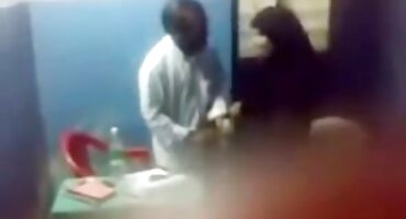 sex thương huyền yeulolita Penelope cam-quan hệ tình dục với màu đen. sexnhatban